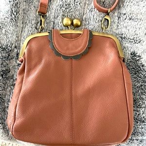 Purse vintage rose color